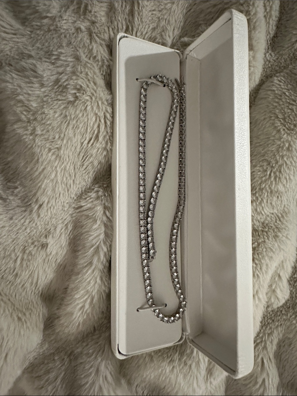 Classic Silver Tennis Necklace - Elegant Crystal Strand